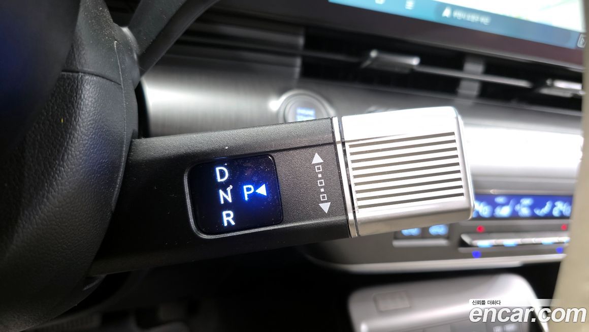 Hyundai Kona 2025