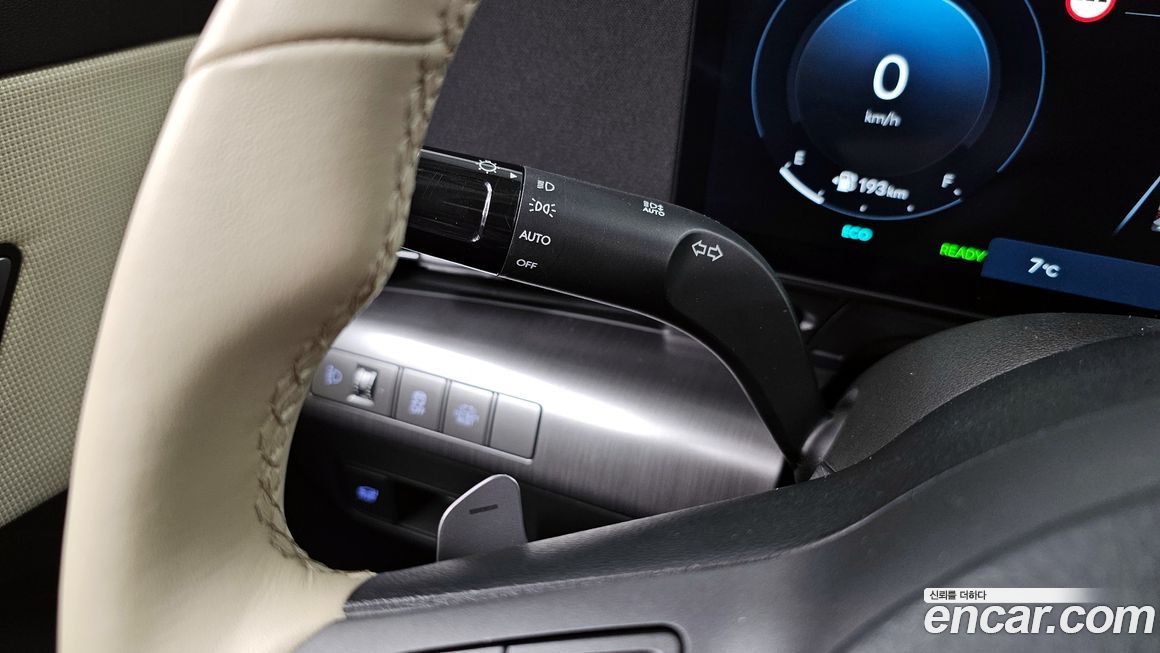 Hyundai Kona 2025
