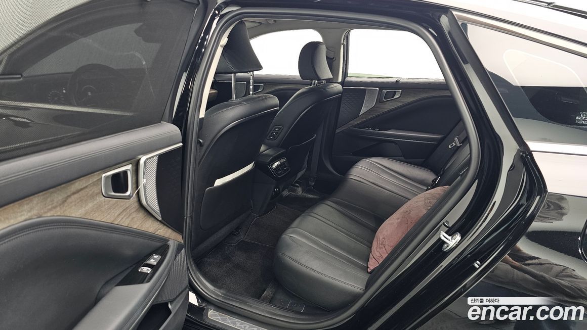 Kia K8 2023