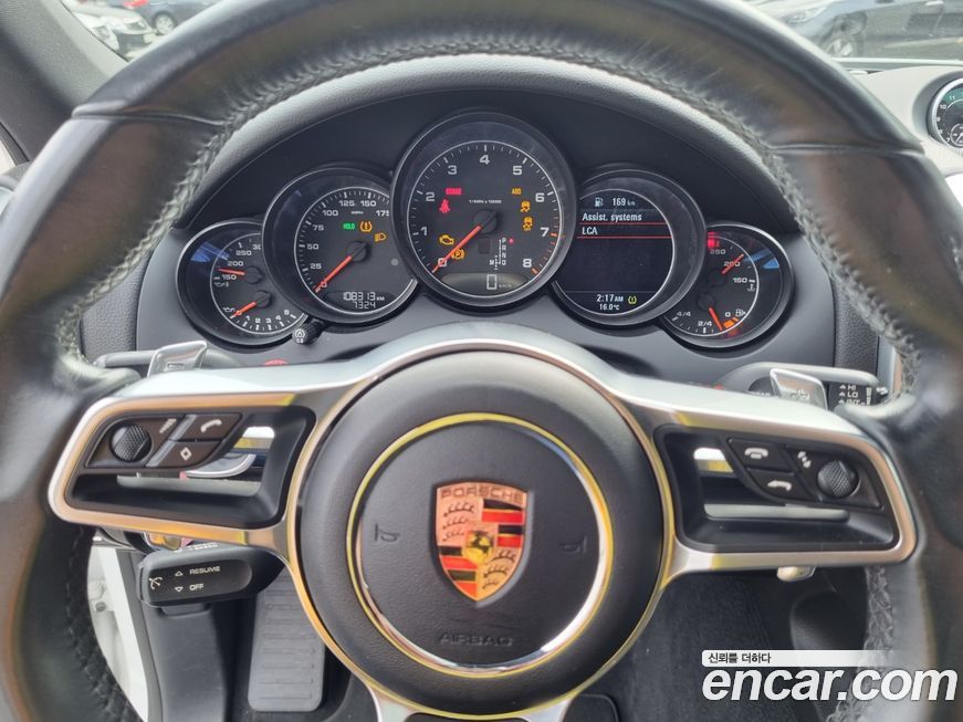 Porsche Cayenne 2016