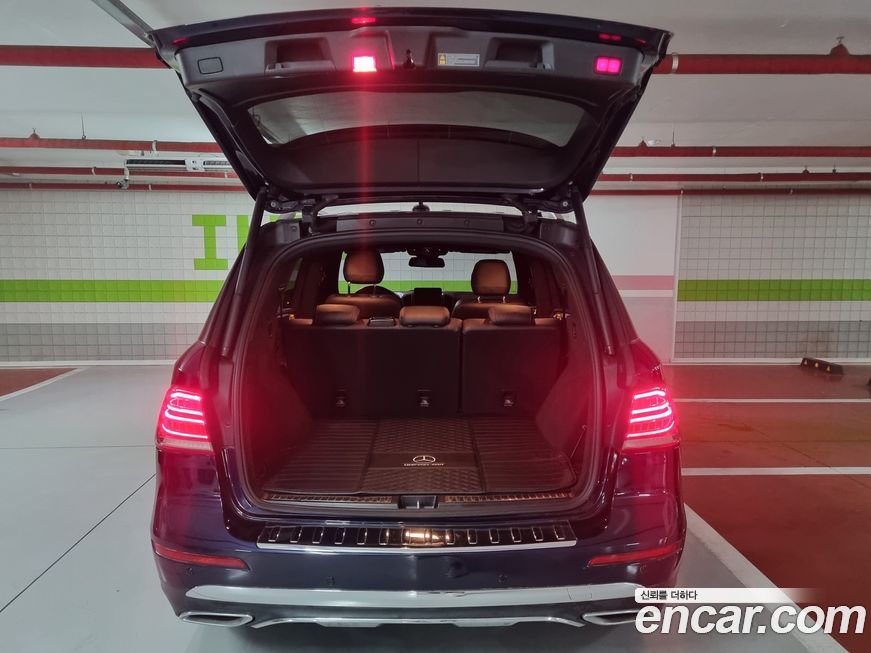 Mercedes-Benz GLE-Class 2018