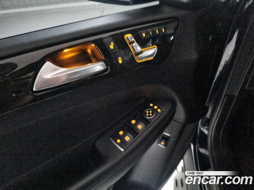 Mercedes-Benz GLE-Class 2018