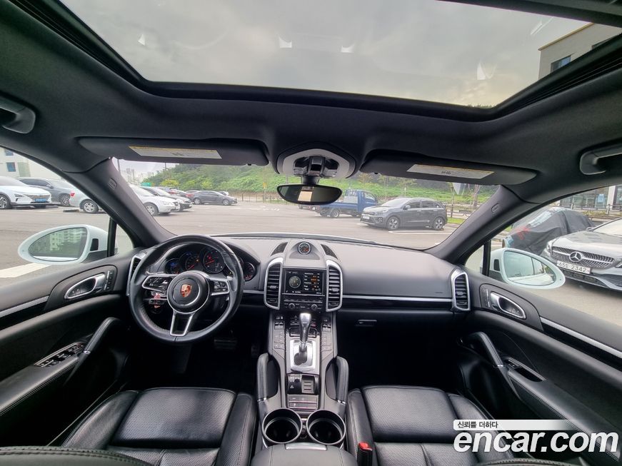 Porsche Cayenne 2016