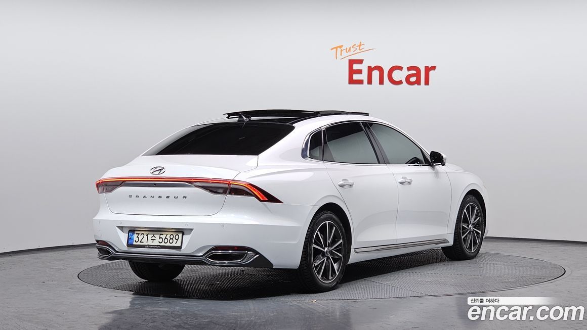 Hyundai Grandeur 2022