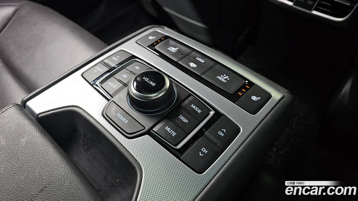 Genesis G80 2018