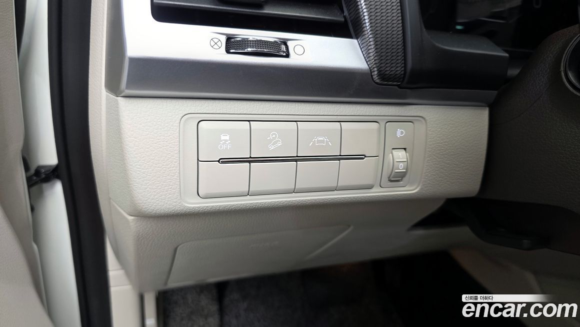 KG_Mobility_Ssangyong Rexton 2022