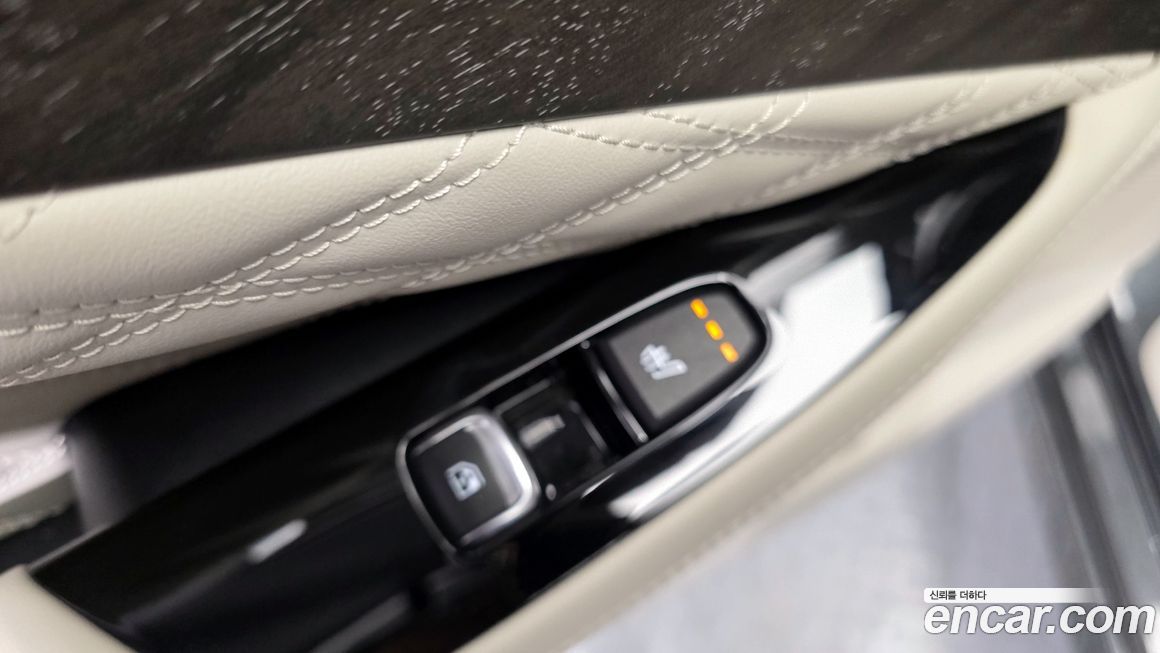 Kia K8 2024