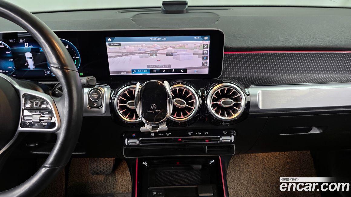 Mercedes-Benz GLB-Class 2020