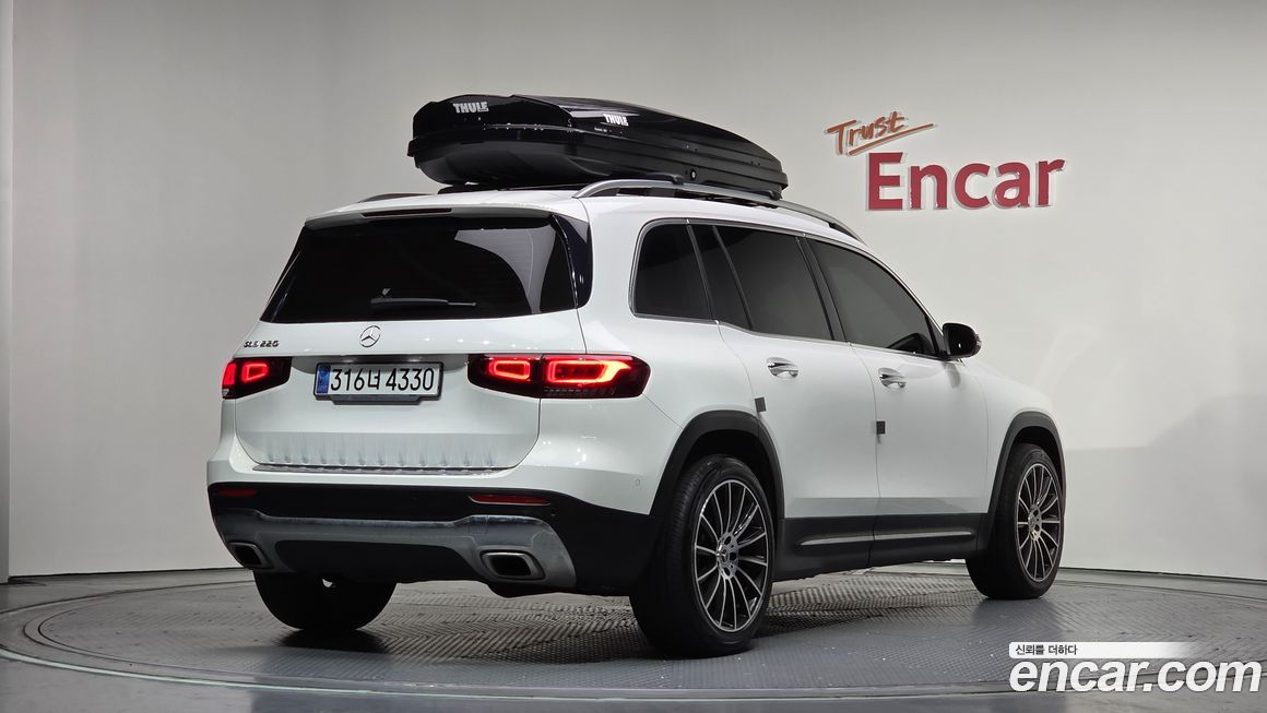 Mercedes-Benz GLB-Class 2020