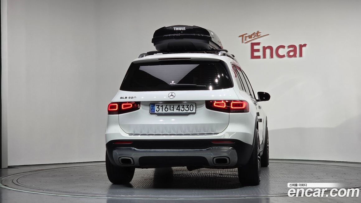 Mercedes-Benz GLB-Class 2020