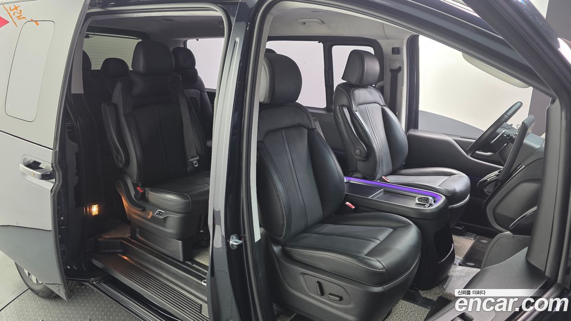 Hyundai Staria 2024