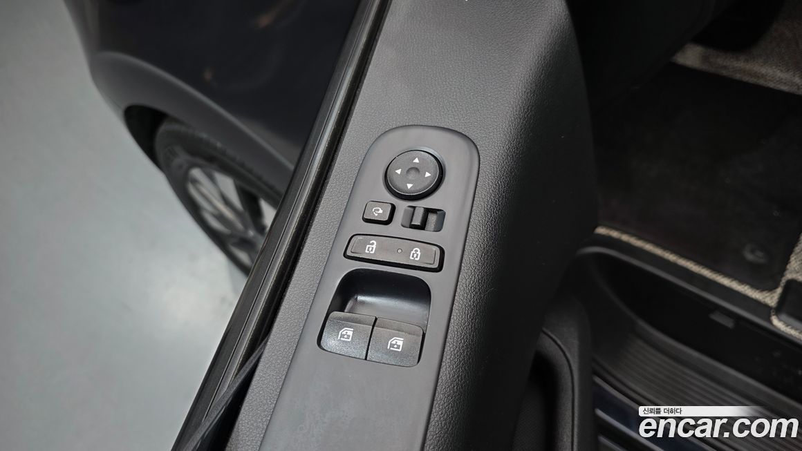 Hyundai Staria 2024