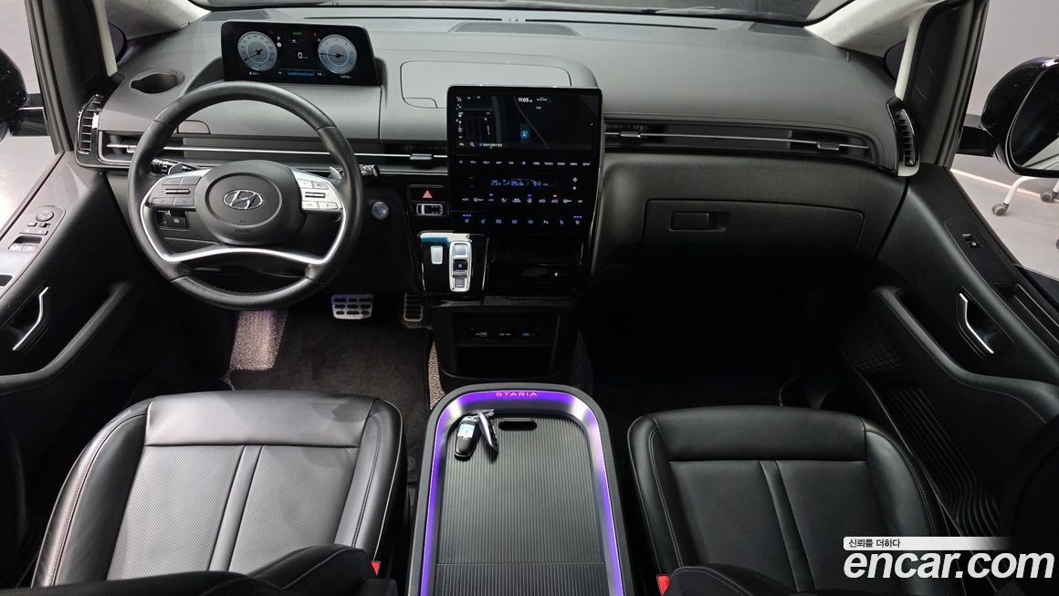 Hyundai Staria 2024