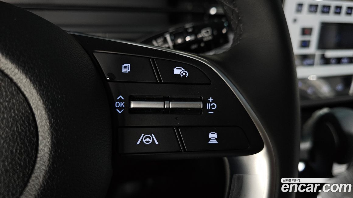 Hyundai Staria 2025