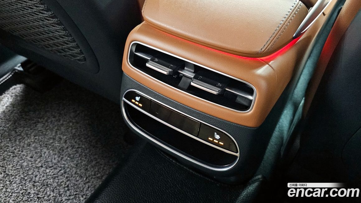 Genesis GV70 2021