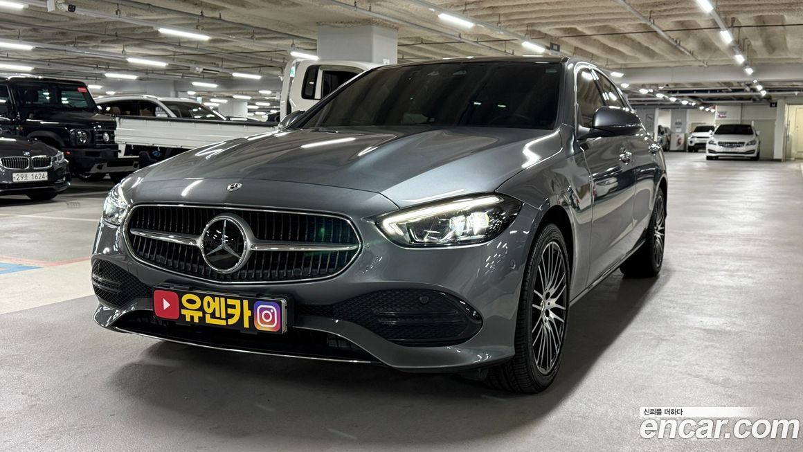 Mercedes-Benz C-Class 2023