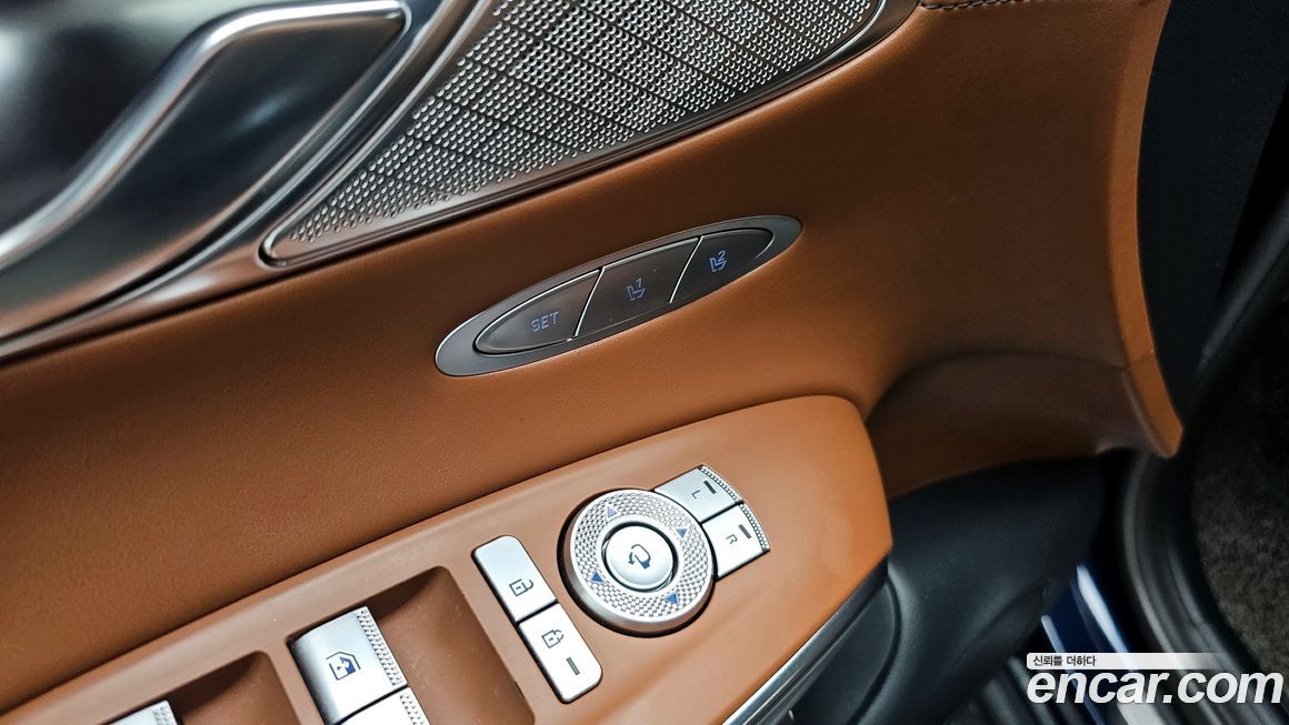 Genesis GV70 2021