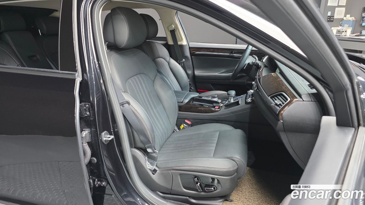 Genesis G90 2019