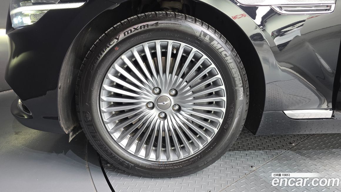 Genesis G90 2019