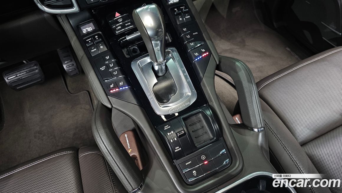 Porsche Cayenne 2016