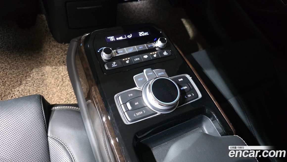 Genesis G90 2019