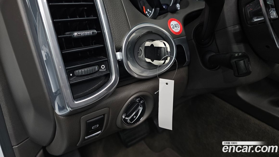 Porsche Cayenne 2016