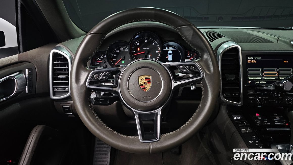 Porsche Cayenne 2016