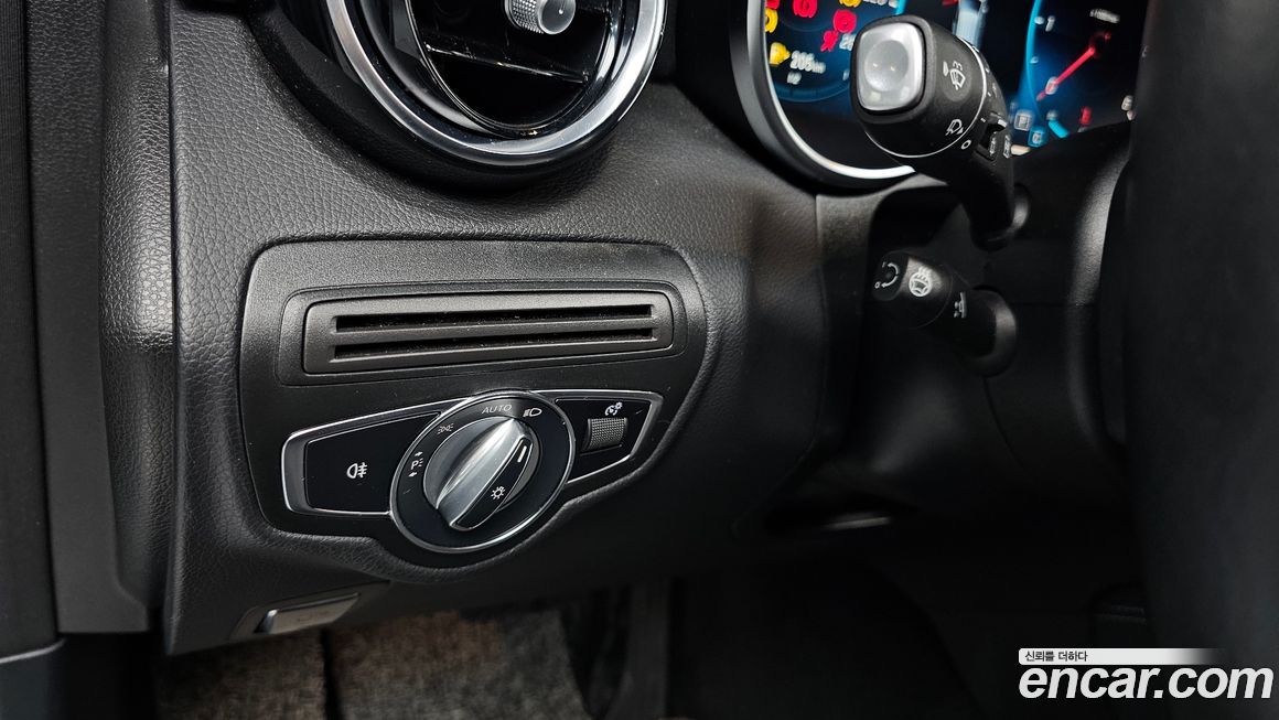 Mercedes-Benz GLC-Class 2020