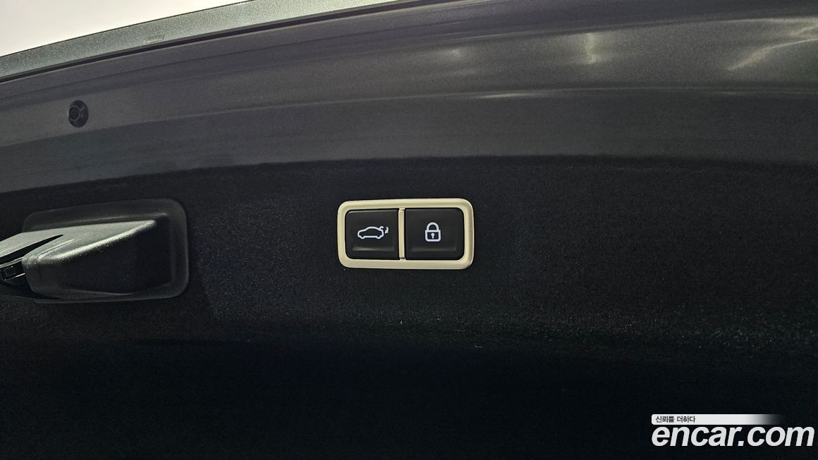 Genesis G80 2023