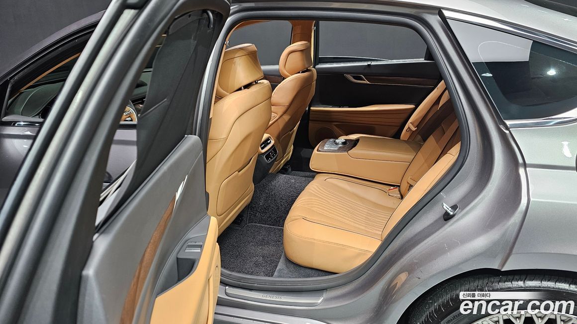 Genesis G80 2023