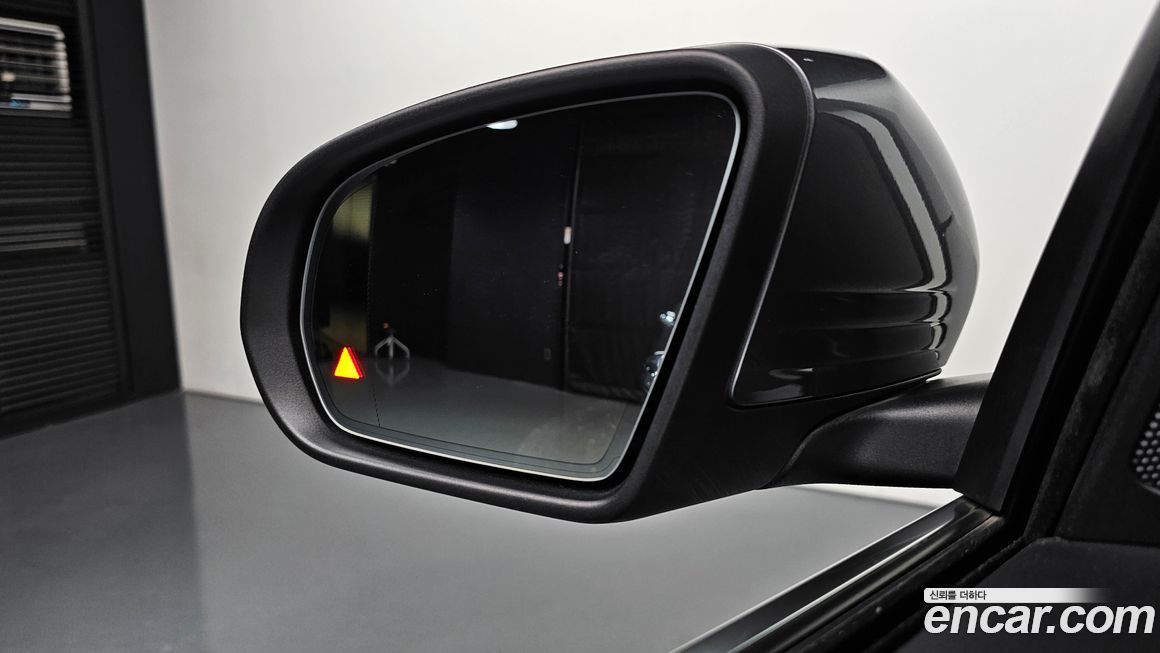 Mercedes-Benz GLC-Class 2020