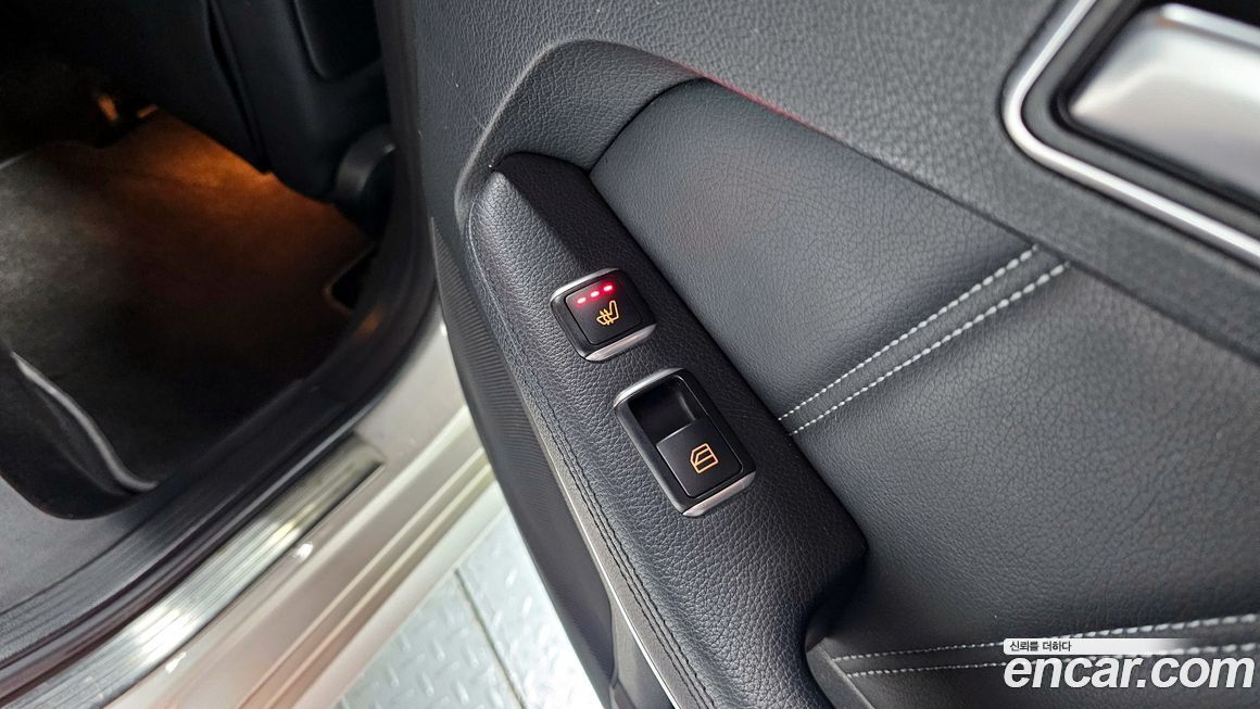 Mercedes-Benz E-Class 2014