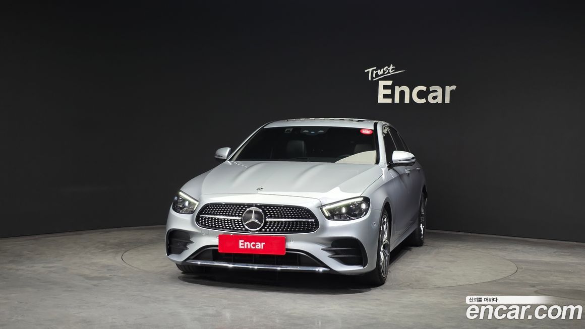Mercedes-Benz E-Class 2021