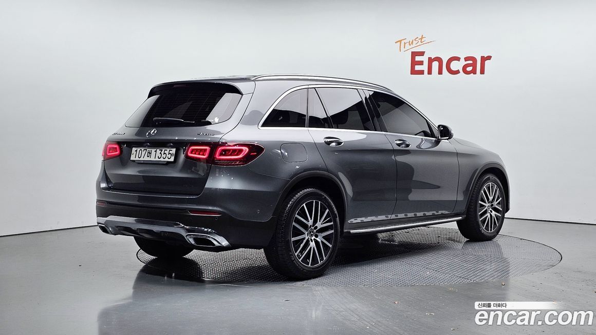 Mercedes-Benz GLC-Class 2020