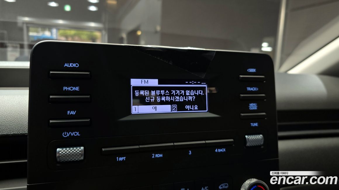Hyundai Staria 2025