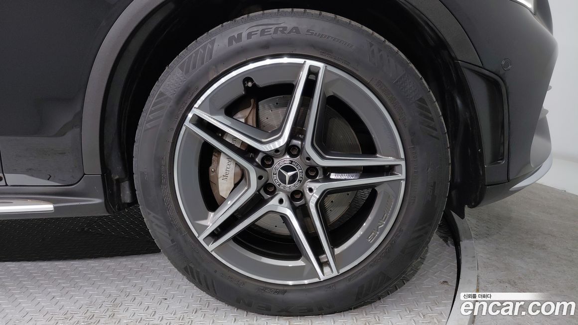 Mercedes-Benz GLC-Class 2020