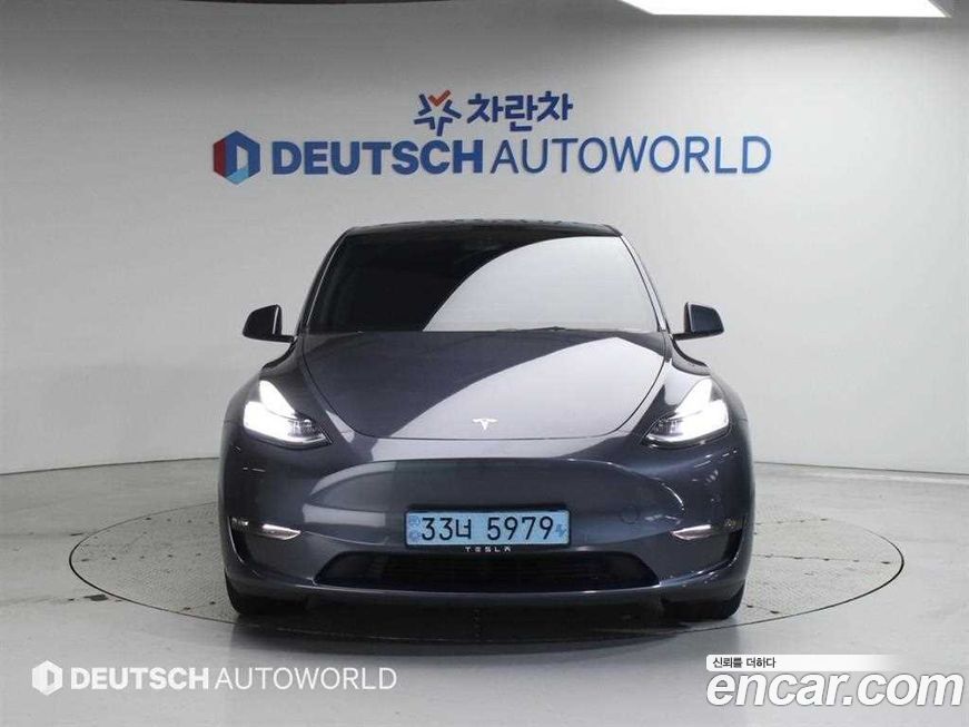 Tesla Model Y 2022