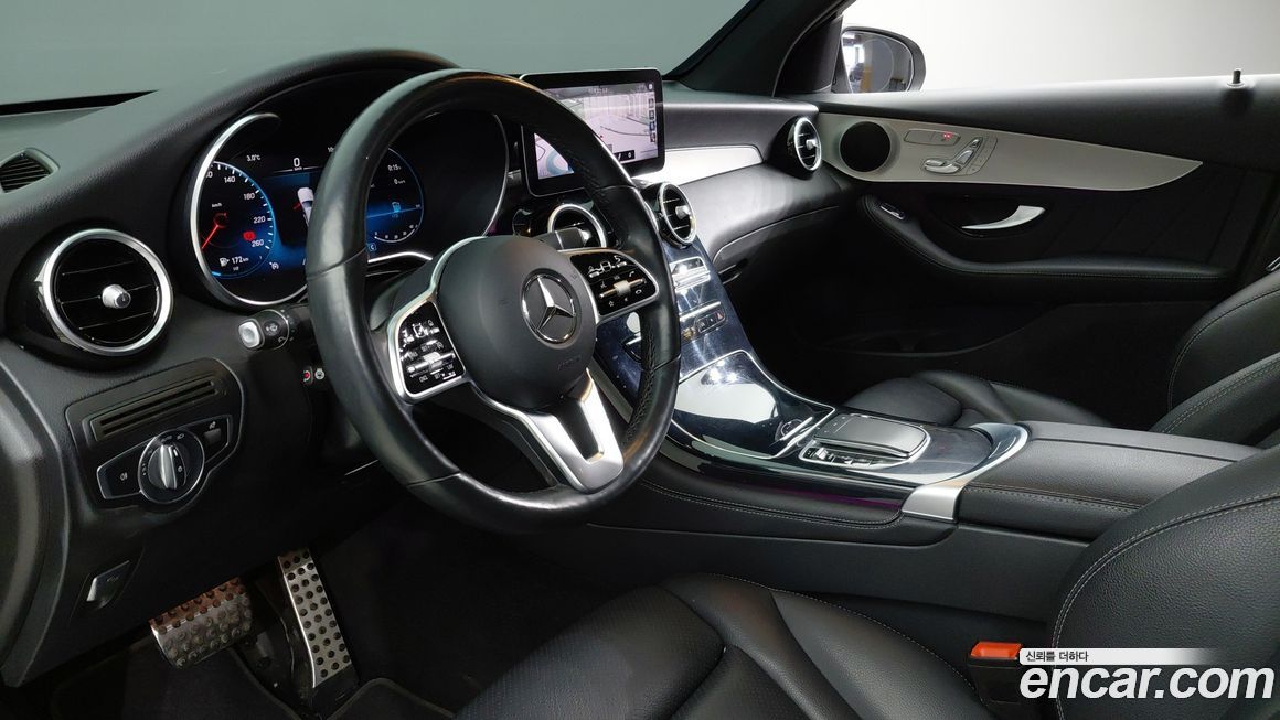 Mercedes-Benz GLC-Class 2020