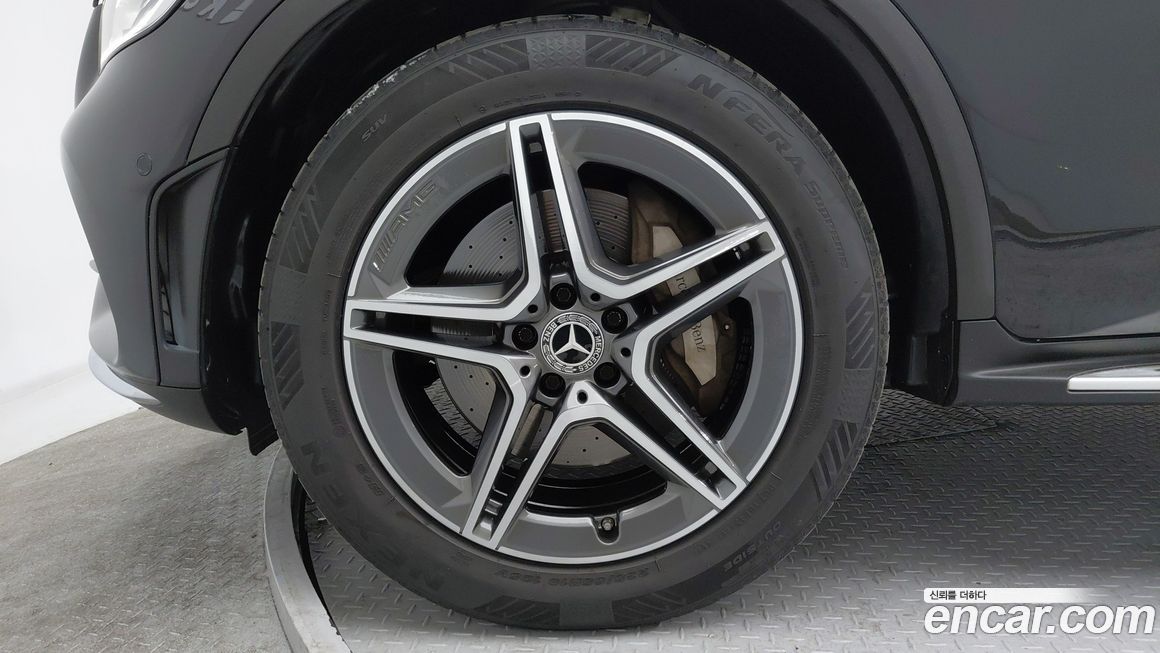 Mercedes-Benz GLC-Class 2020