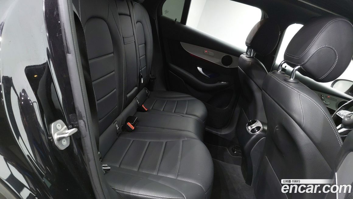 Mercedes-Benz GLC-Class 2020