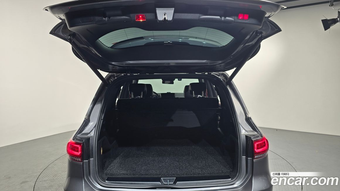 Mercedes-Benz GLB-Class 2022