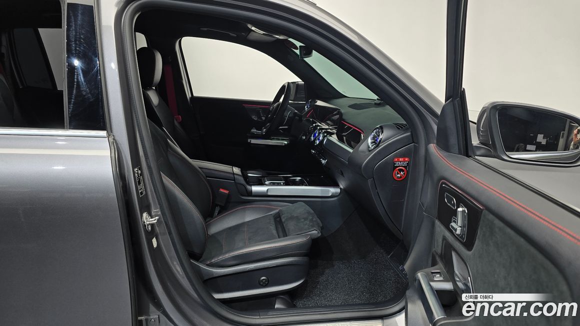 Mercedes-Benz GLB-Class 2022