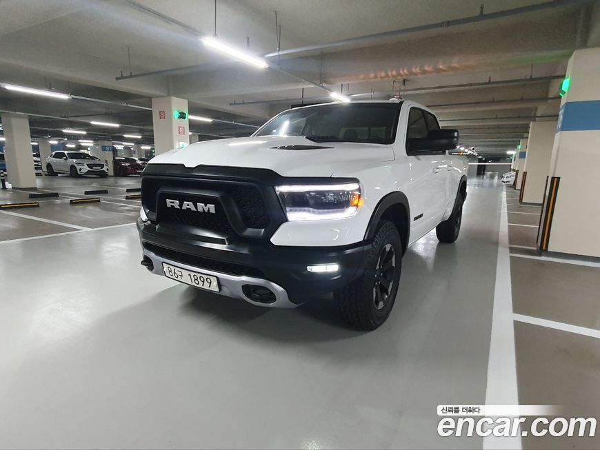 Dodge Ram Pick Up 2020