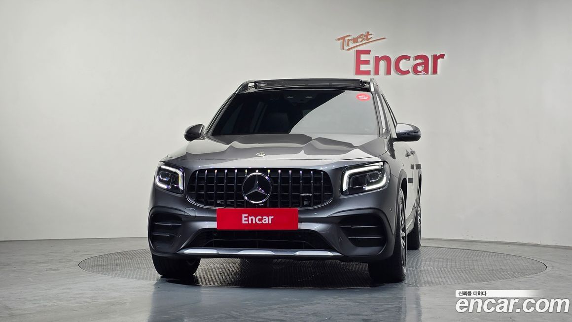 Mercedes-Benz GLB-Class 2022