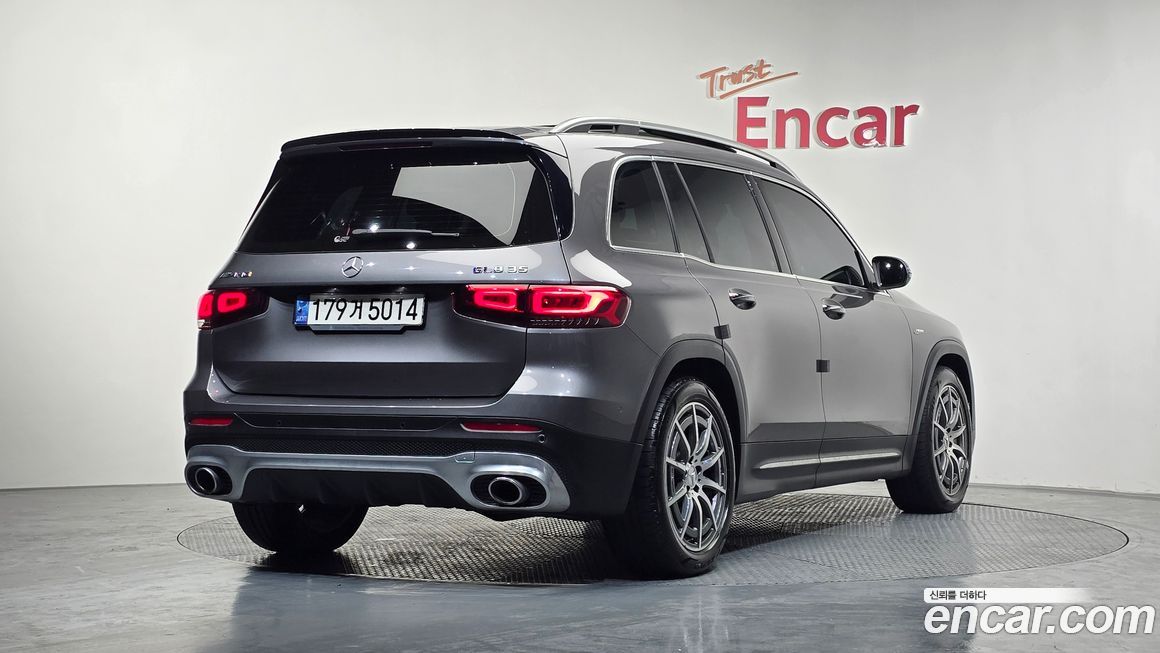 Mercedes-Benz GLB-Class 2022