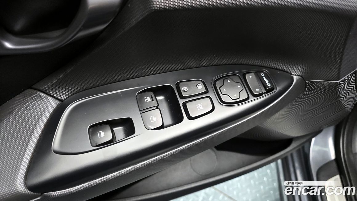 Hyundai Veloster 2018