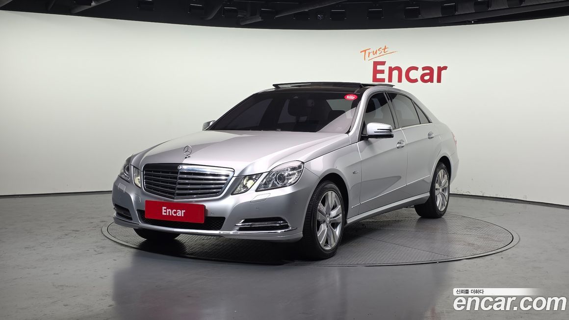 Mercedes-Benz E-Class 2012