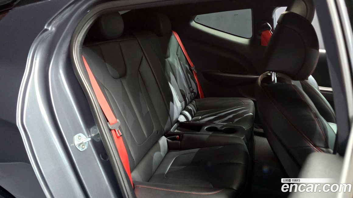 Hyundai Veloster 2018