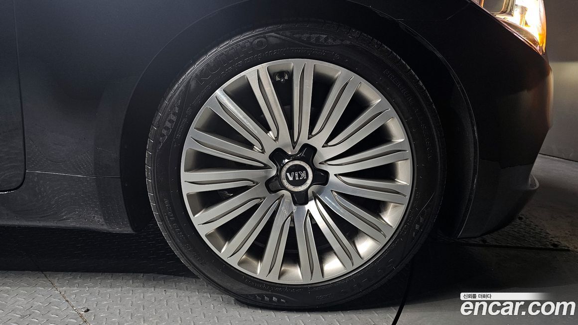 Kia K9 2014