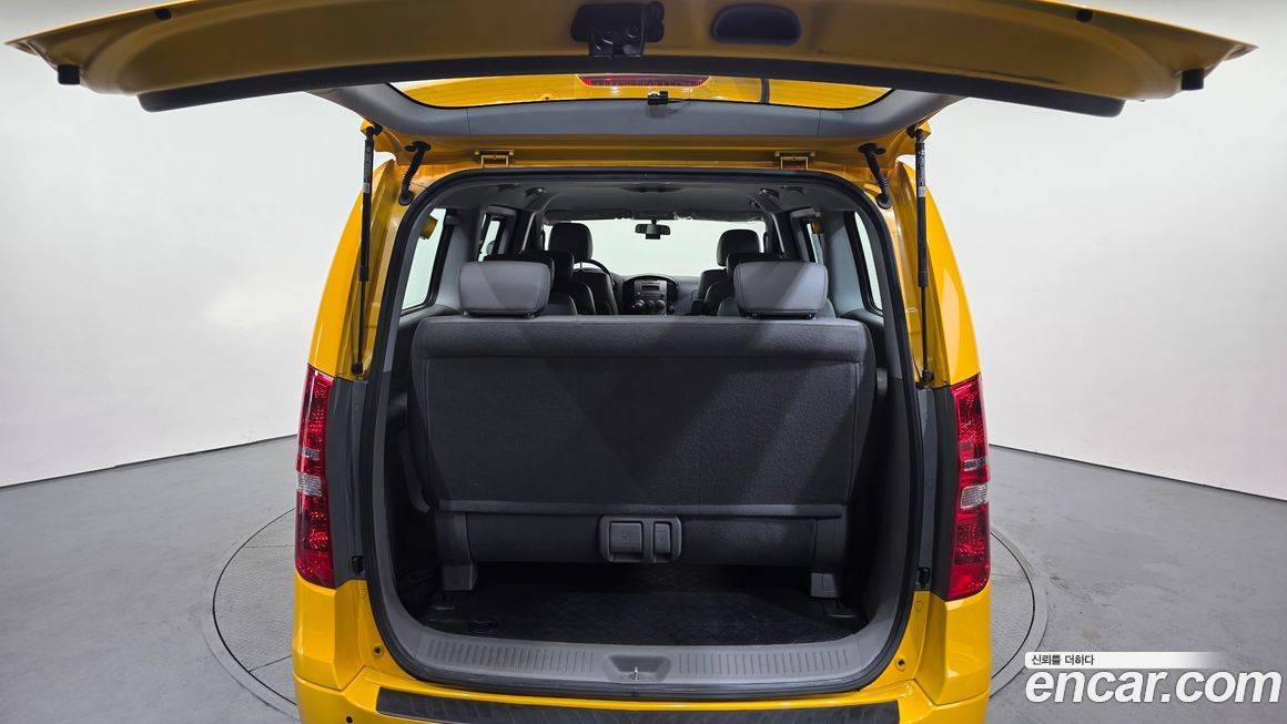 Hyundai Starex 2015